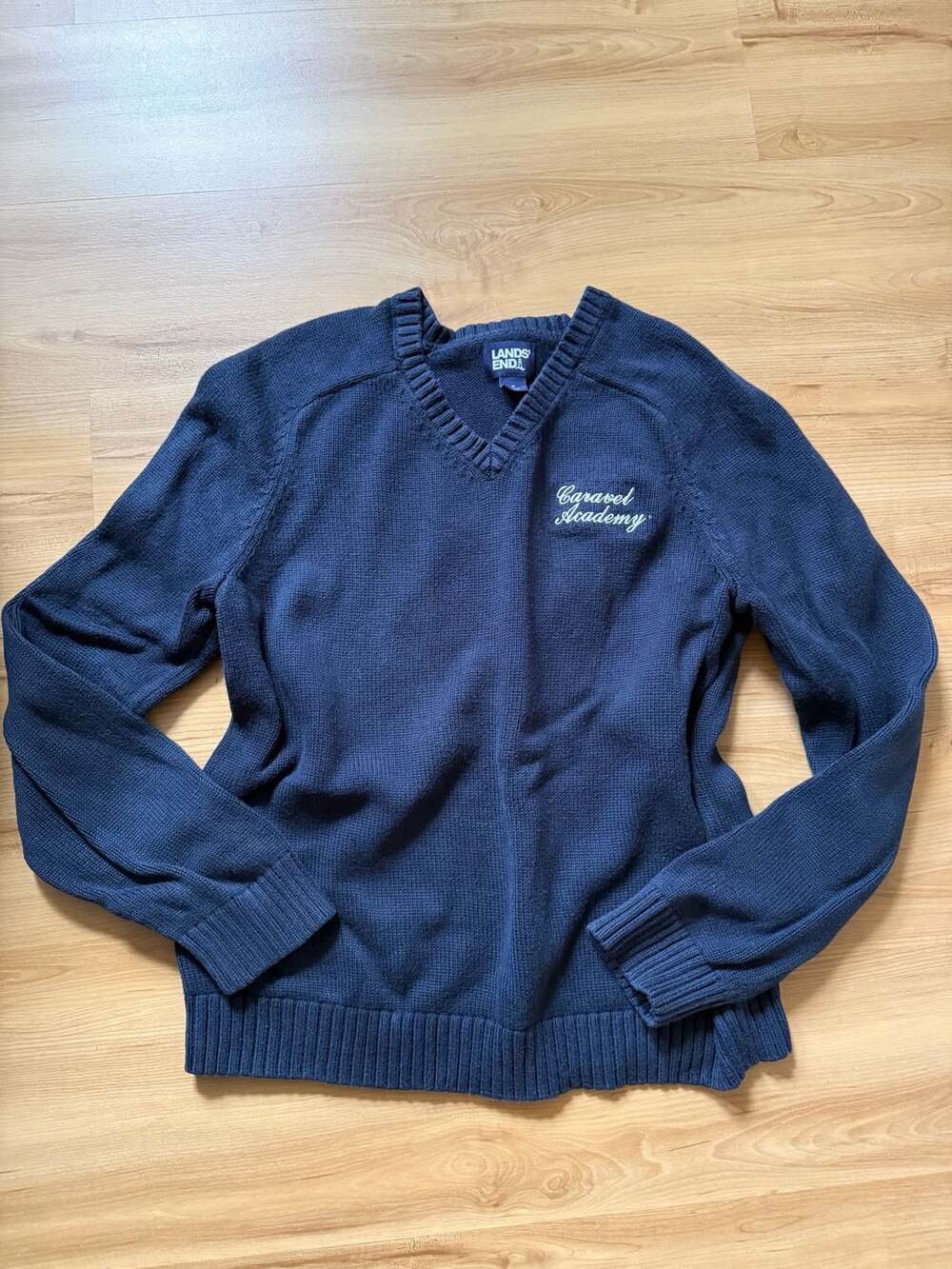 Lands End V-Neck Sweater Size M Navy Blue Caravel Academy Embroidered